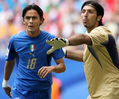 斯依然在比 斯依然在比