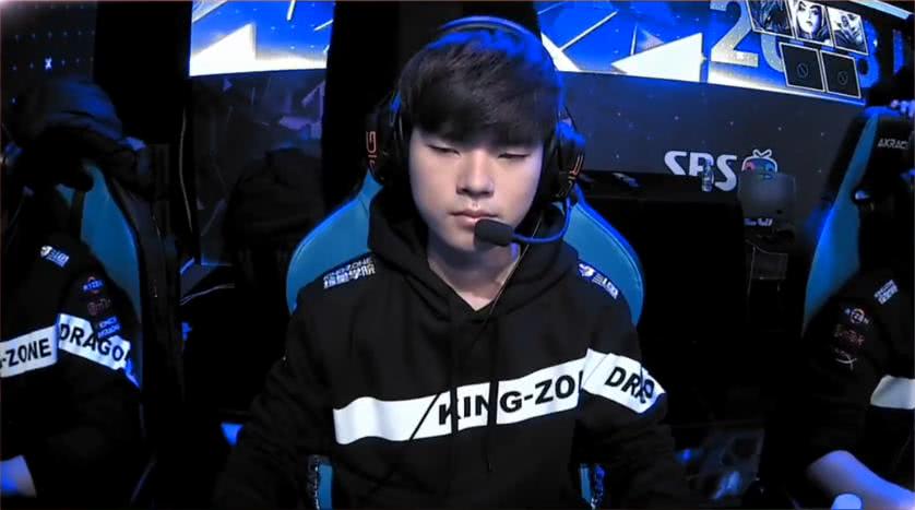 向世人展现 向世人展现