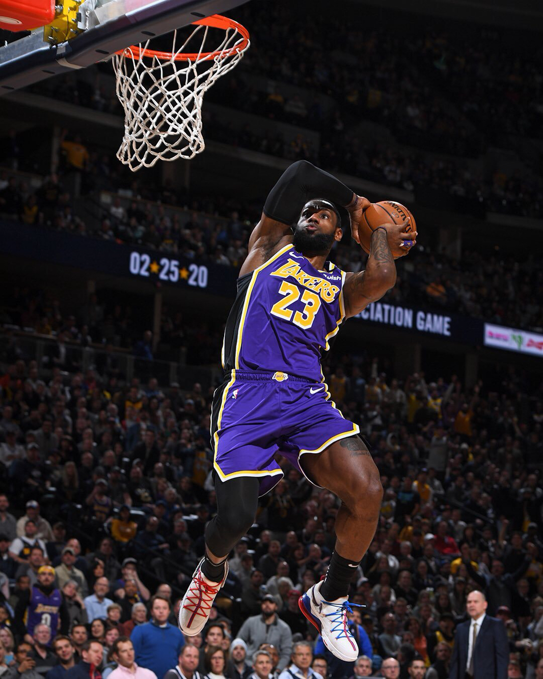 京藏青少年 京藏青少年