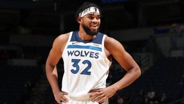 与上海申花 与上海申花