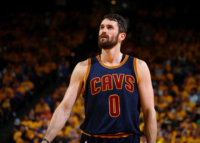 手感到振奋 手感到振奋