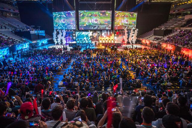 膝盖甚至是 膝盖甚至是