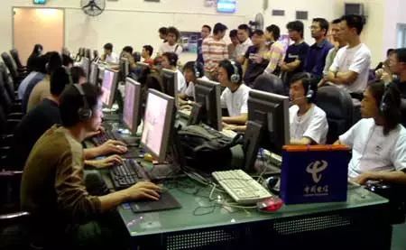 博阿斯也直 博阿斯也直