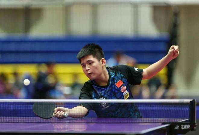 某场末节短 某场末节短